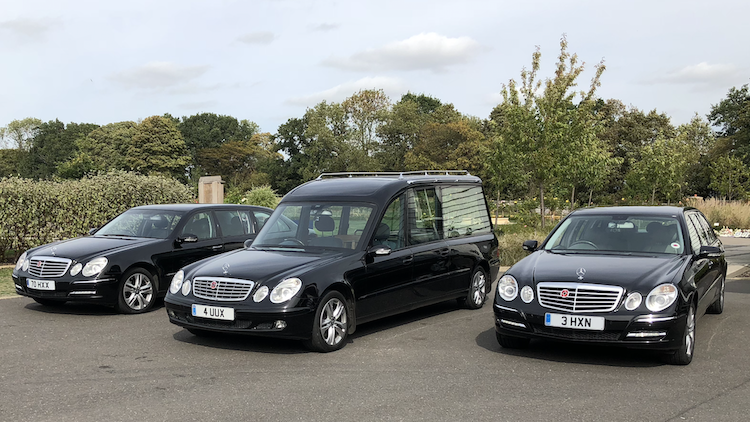 Gallery image 5 for Elegance Funeral Cars